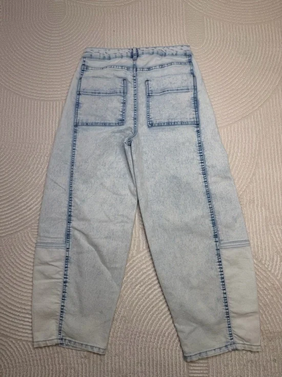 Light Blue High-Waist Tapered Jeans - Picture 4 of 5